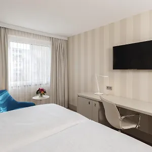 Nh Vienna Airport Conference Center Hotel